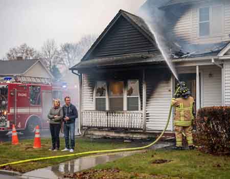Fire Damage Public Adjuster 19087 St Davids Strafford Radnor Wayne 19023 Darby 19082 Upper Darby. Paul Definis assists homeowners and businesses with fire damage, smoke damage, water damage, roof damage, emergency board up and property insurance claims. Call 610-721-4199.
